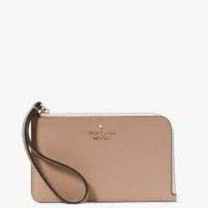 NWT Kate Spade Nude Leather Lucy Small L-Zip Wristlet KH769
